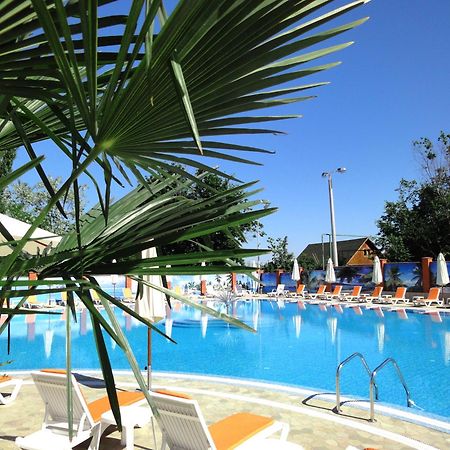 Grand-Marine Hotel&SPA Burlach'ya Balka Exterior foto